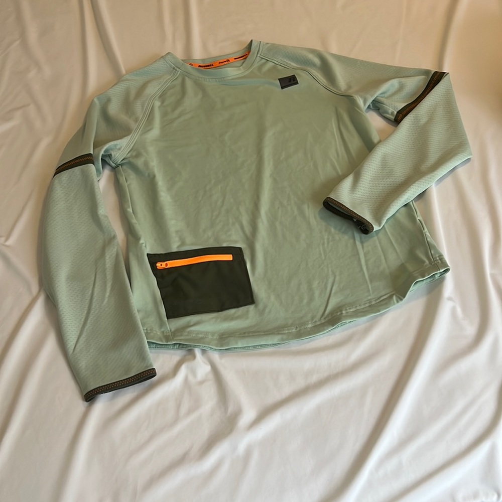 LIKE NEW - Youth Long Sleeve Athletic Shirt